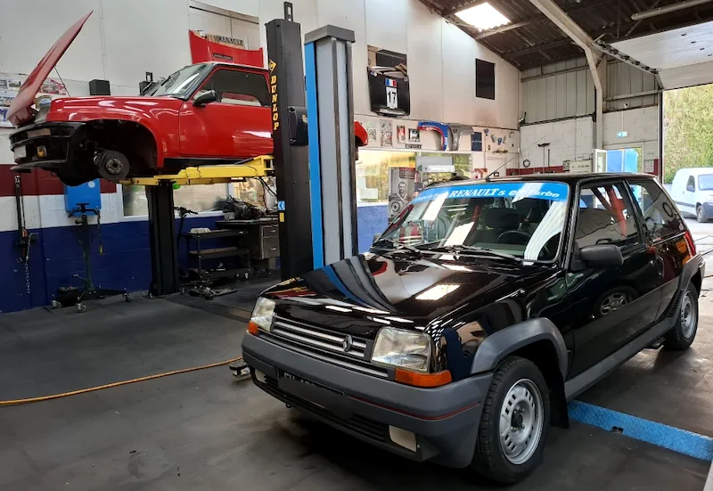Avant Super 5 GT Turbo Coupe