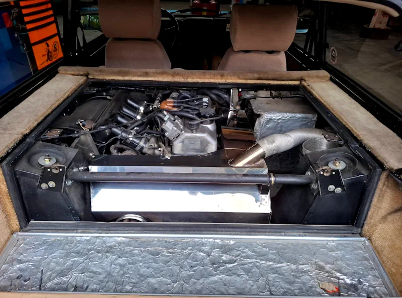 compartiment moteur R5 turbo